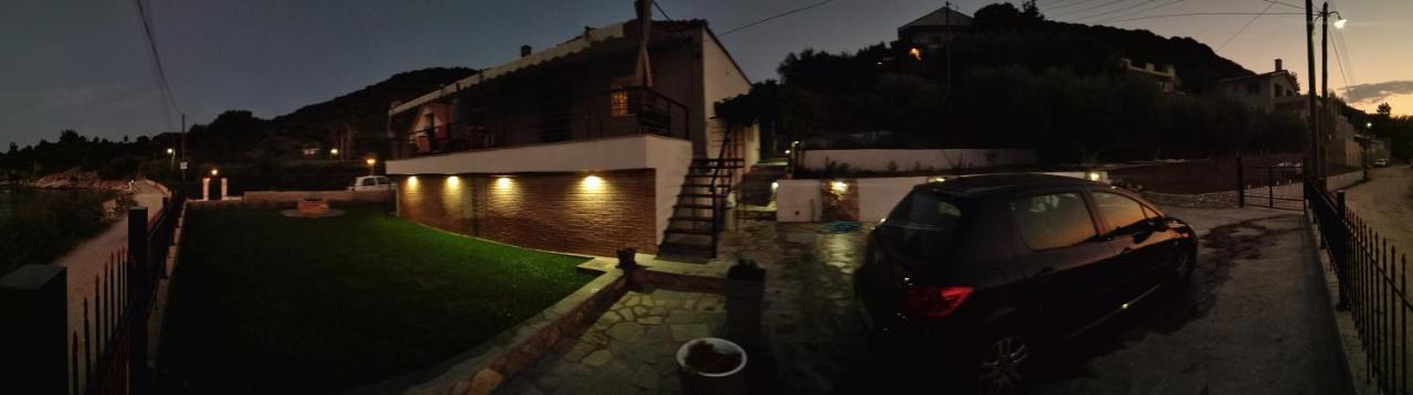 Villa Alexandra Nea Iraklitsa Екстер'єр фото